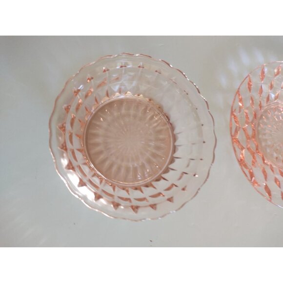 Jeannette Pink WINDSOR DIAMOND 4 1/2 Inch FRUIT BOWL & 6" Under Plate - Picture 7 of 10